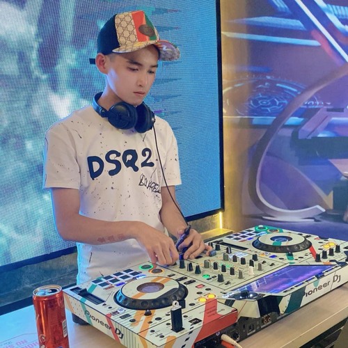 Việt Mix - Buồn Tã Tơi - Tín Bo