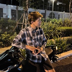 người tôi yêu chẳng hề yêu tôi