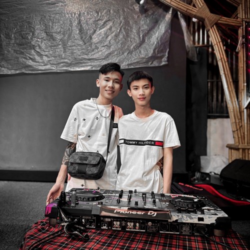 NST LÉ LÈ LE 2 CON PI TƠ VER 2 - 2K25 HOÀNG HIẾU X TUẤN LÊ RMXXX