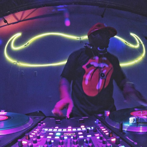 Stream EP Party Mix by DJ Dubb Listen online for free on SoundCloud