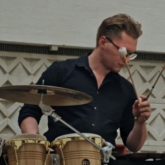 E- Kopetzki - Suite For Snaredrum, Momtong Maki
