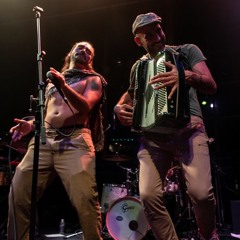 Ron y Velas Live at KMUD