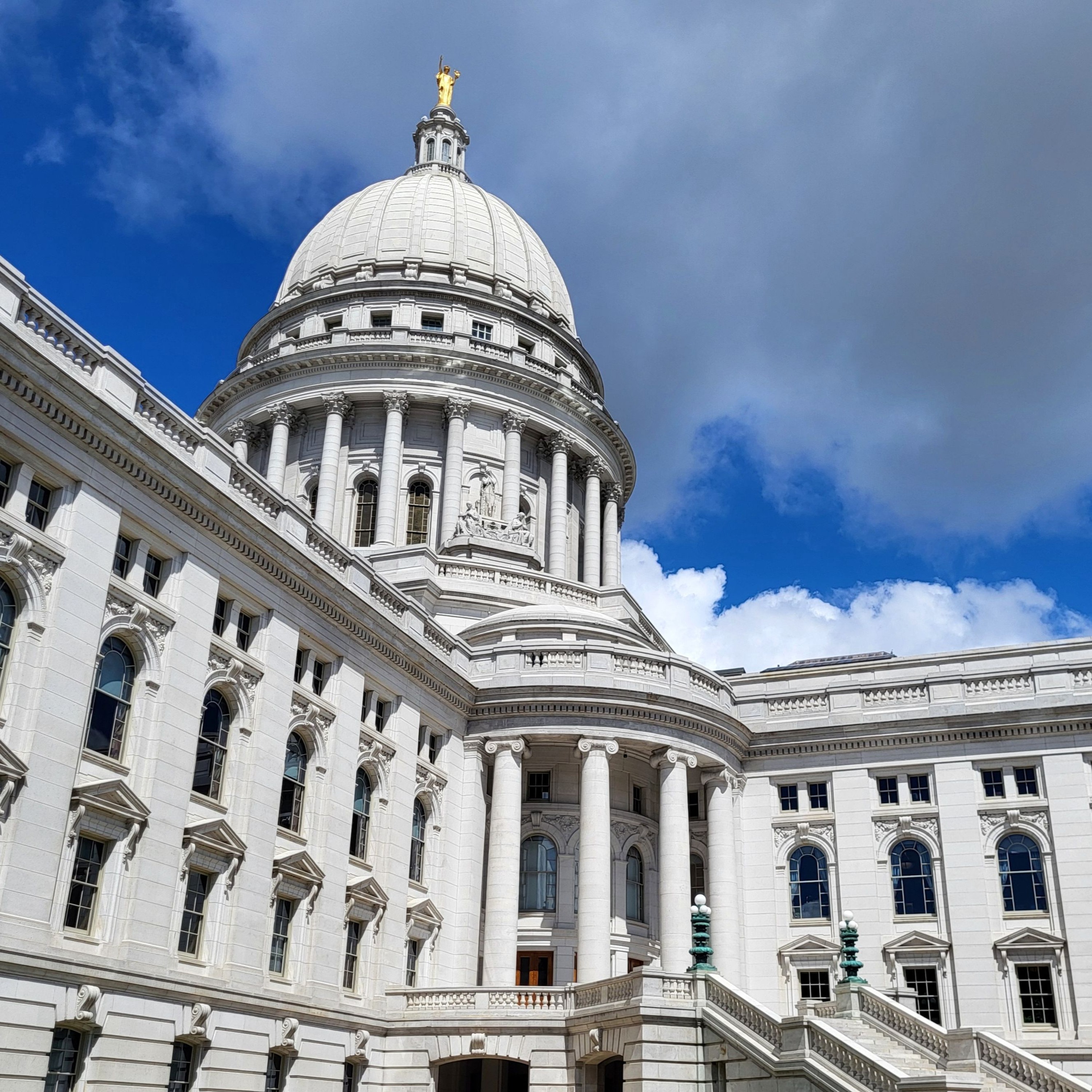 Filing deadline culls Wisconsin candidate pool