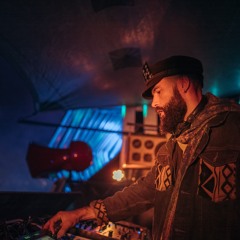 YO-GURT SETS & BROADCASTS