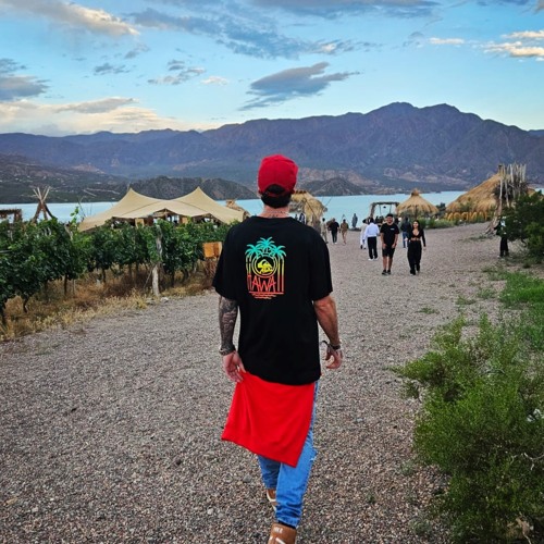 Lucas Lumby - Agosto