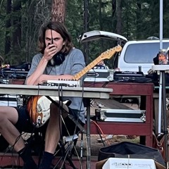Live Solo Guitar @ The Lodge