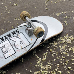 DJ Lucie Pétré – Let’s Ride on Wheels (Funky House / Nu-Disco / Groove Pop Mix)