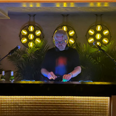 Live from Hampton House 09/25