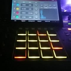 Testing OPx-4 on Akai MPC X