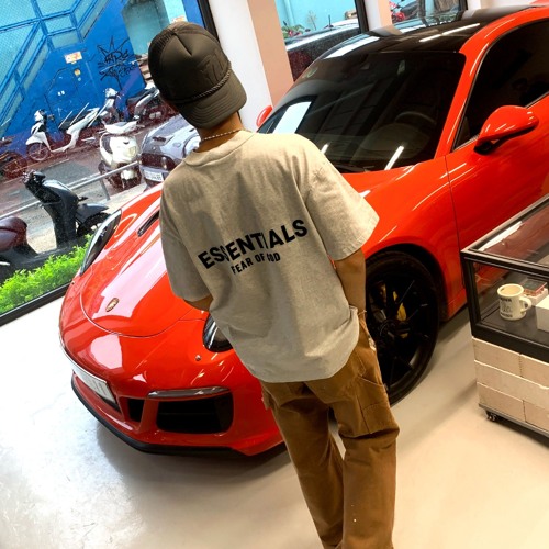 Cô gái lam hồng so lit