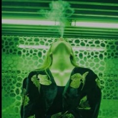 GRUNGE GIRL Prod Mad Decisions