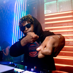 CHARGER X DAME UN GRRR BY KAZ