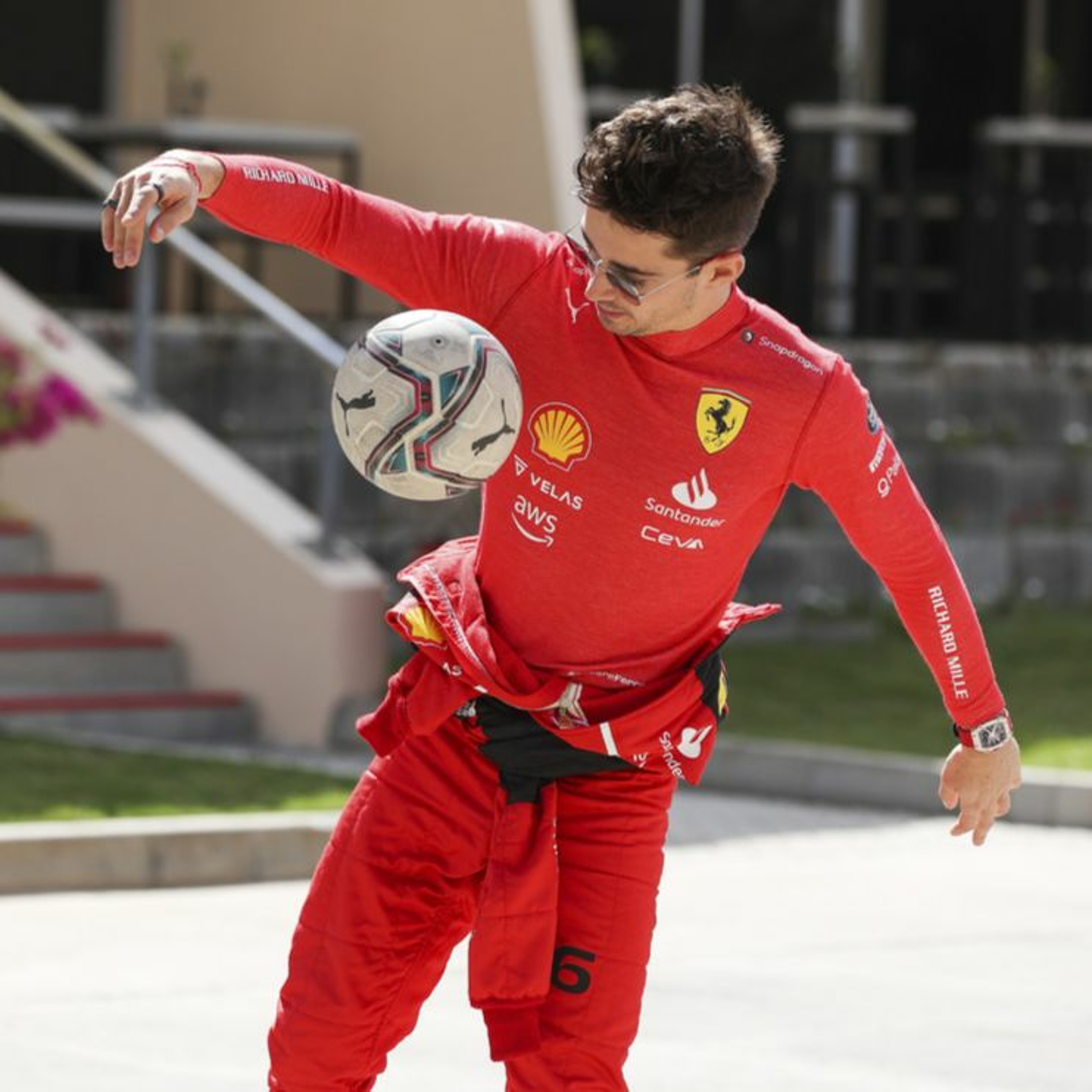 Před startem sezony F1: Kdo je na tom dobře, a kdo naopak. A opravdu Mercedes blafuje?