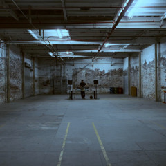 ØM. | WAREHOUSE TECHNO SET