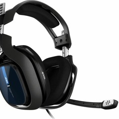 Scott reads sample on the Astro A40 Microphone