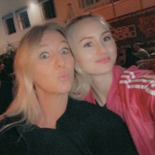Freaky Time for Lea