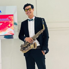 Beautiful In White - Saxophone Cover