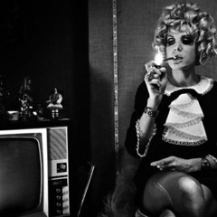 I Like The Dark. It's Friendly