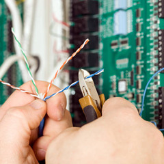 How to Successfully Upgrade Your Home to 220-Volt Electrical Service A Complete Guide