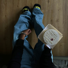 makin plays off my bro laptop