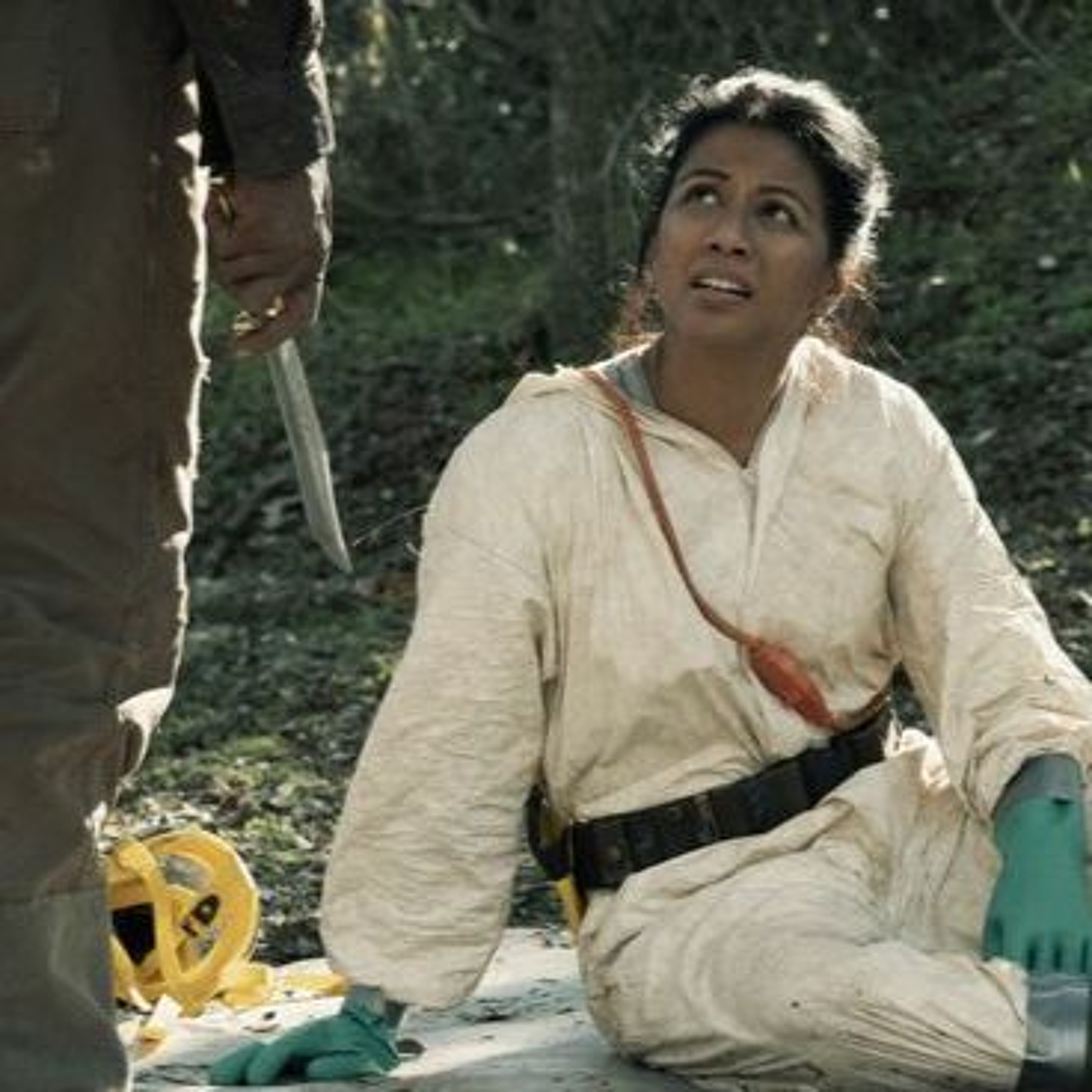 Karen David on Breaking it Down with Frank MacKay - Fear The Walking Dead