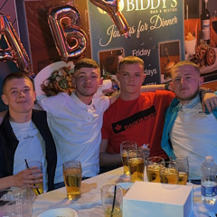 wallop😎