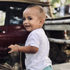 LEUM LUHK - T-IVAN  Zingkut Skipper