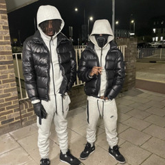 luckylavish bars on lock