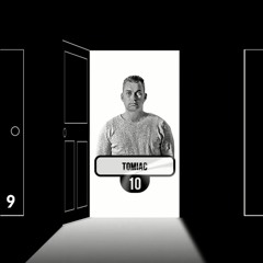 RE - Christmas Calendar 2020 - Door 10 - Tomiac
