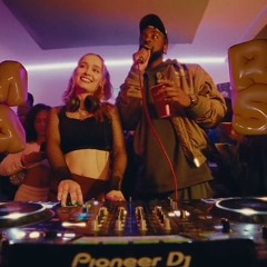 EMMA ROSE - DON'T PUT ME IN A BOX