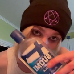 roshyw - i fucking hate finland (prod. laurxchu)