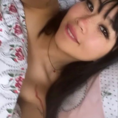 pretty face w aeter