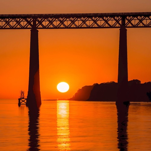 Sunset Sessions EP.17 (Hard House Bangers)