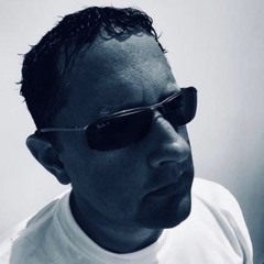 Special Guest Mix: Andy Clayton
