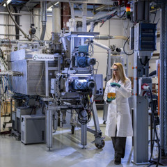 Kunststoffabfälle als Ressource – Das Carbon Cycle Lab am KIT erforscht chemisches Recycling industriell
