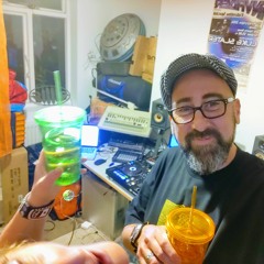 Live From Hackney Lockdown Edition with ThermoBee & James Kinetec (Apr 2020)