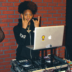 LOOKING FOR MY BABY DADDY