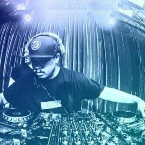 DJ MIAGH - MORE BASS