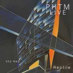 PHTMLIVE 052 MAD - Reptile