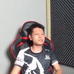 Bomman và Hoa.