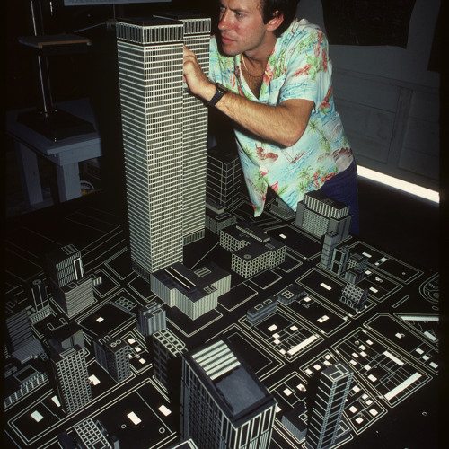 A395 - Brain Face pt 5 | 100% Samples | Escape from New York [1981] | https://youtu.be/7yjaM4bTNCY)