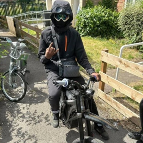 Lizzy - Handsworth on my Ron