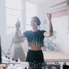 ari! - shed.ex / june 4 : shed.tacoma