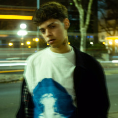 Muchas Noches🌙 (Prod. Skinnyassdisaster)