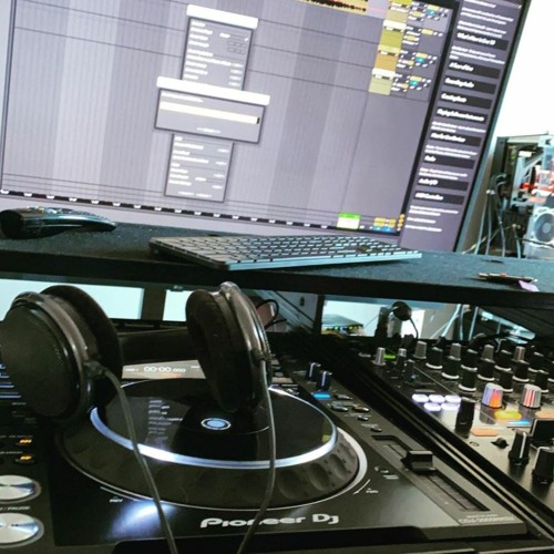 iVoted Festival 2020 DJ Mixset LIVE CDJ 2000's DJM900 nxs2 (Hip Hop EDM Mashups)