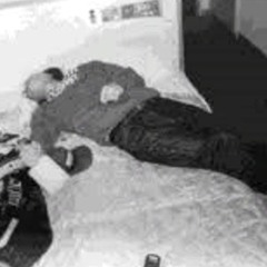 AutizzZtik 。 - ᅠ彼らは一緒に接着されました。