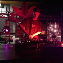 GROOVE