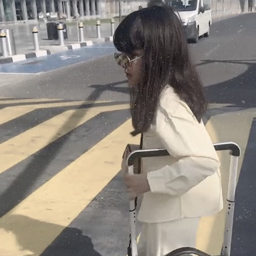 خلي كل شي يصير ضدي بس انته لا تخليني وحدي :(