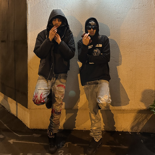 DOuble Gvng X LVNaxi @1voidd . @3rdfeels