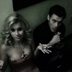 bandz up (drakkoo + twovrt)